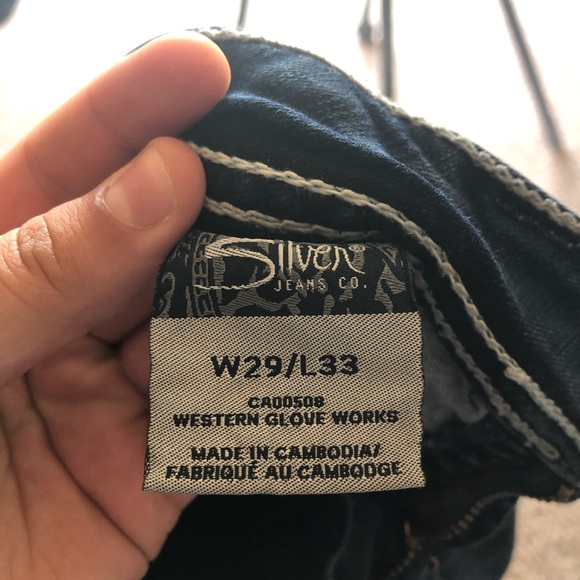 Silver Jeans - Picture 2 of 2
